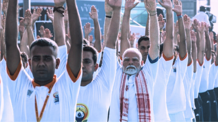 At Vishakhapatnam Pm Narender Modi celebrating International Yoga Day;2025